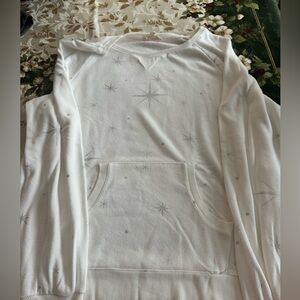 Jane and Delancey Cream and silver star Patterned sweatshirt Large